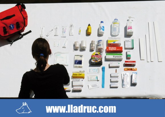 Una servidora durant el "màking off" de la farmaciola