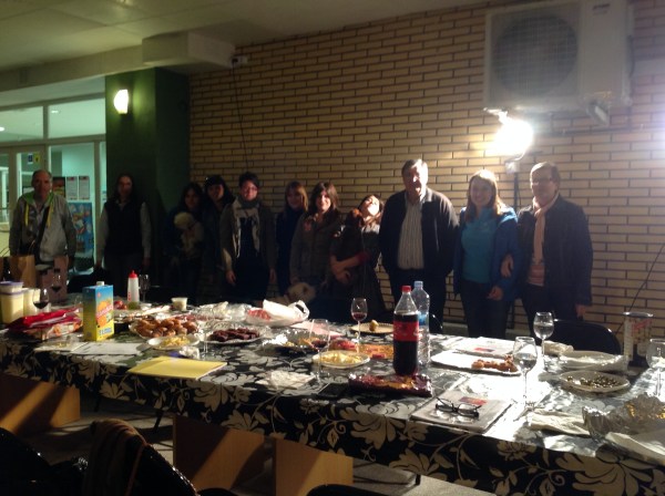 Últim dia del curs al centre cívic Creu de la Mà, mireu quina estesa! :